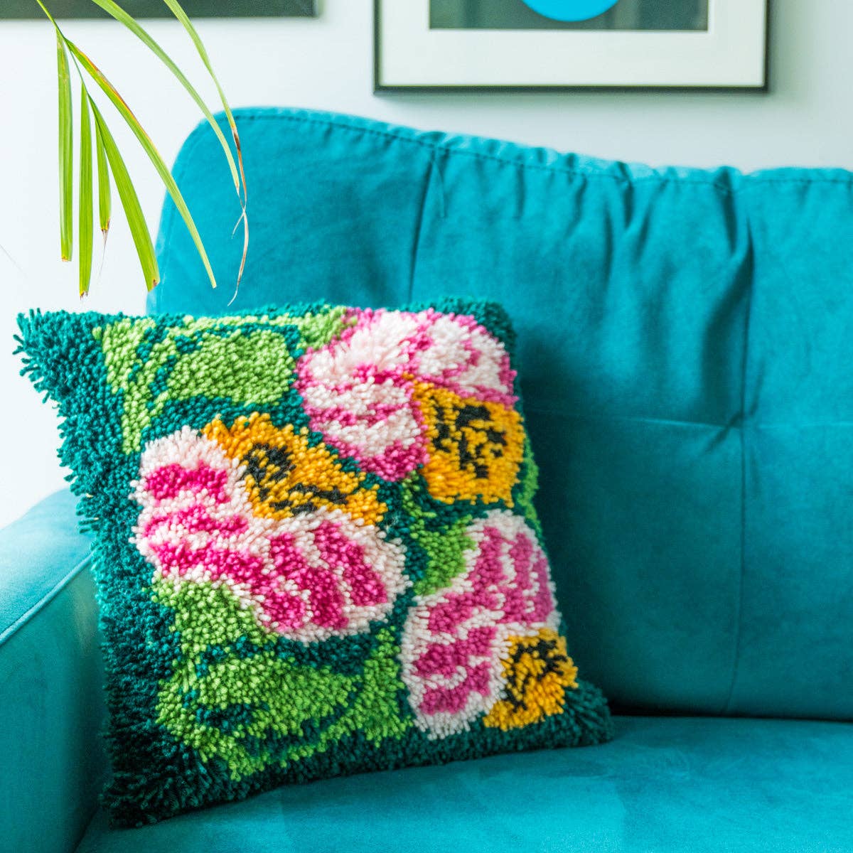 The Crafts Collective - Wholesale DIY Craft Kit - Riotous Bouquet Latch Hook Cushion Kit0