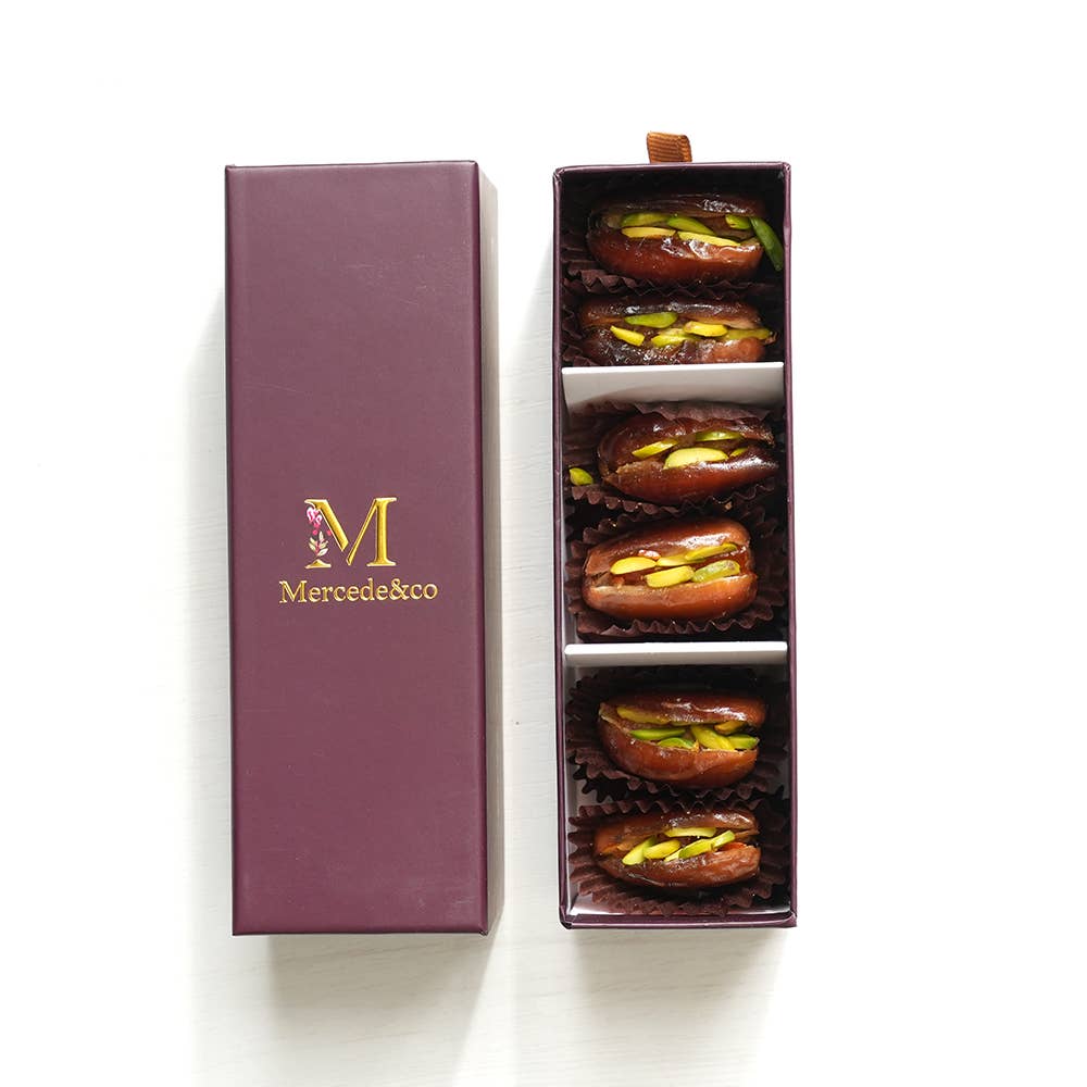 Mercede&Co - Wholesale Dried/dehydrated fruit - Stuffed Dates with Pistachio & Bitter Orange Peel