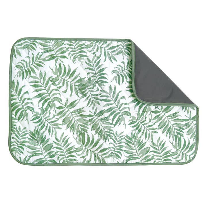 Tapis à langer matelassé imperméable - Vert tropical (sans emballage) pour la vente par Perlimpinpin