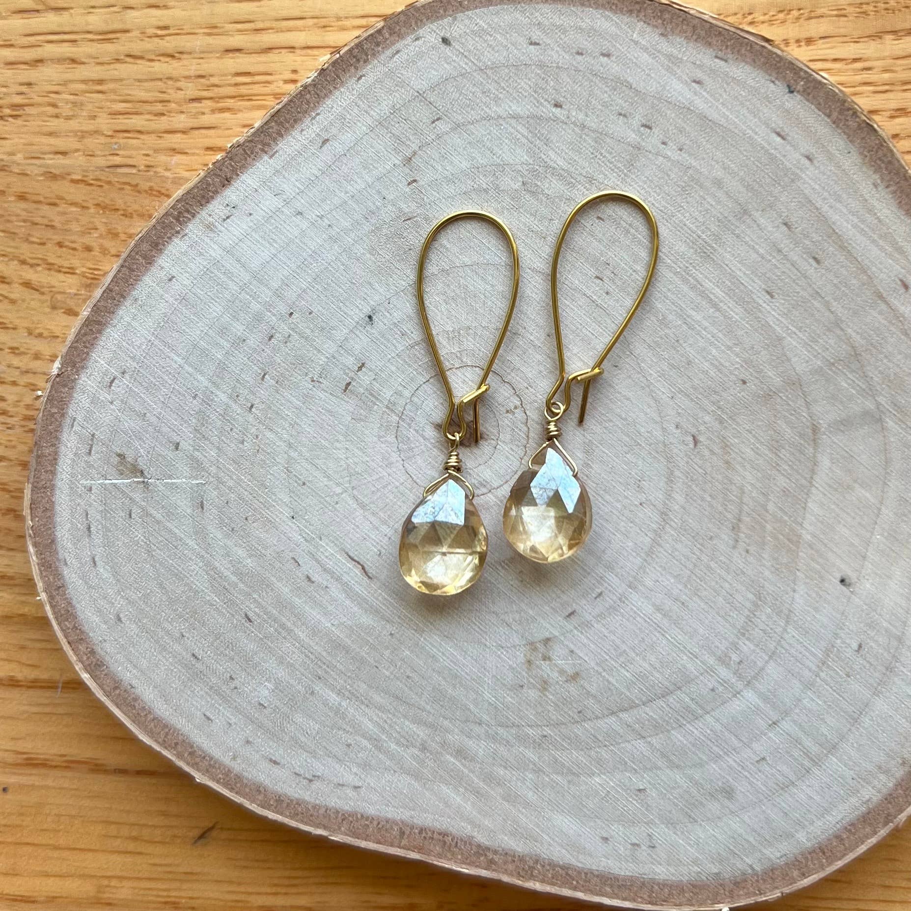 Dana Herbert - Wholesale Dangle Earrings - Gold Sasha Short Gemstone Earrings6