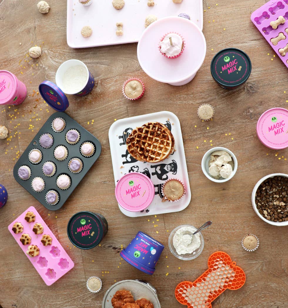 Stashios - Wholesale Pet Treats - Dog - Magic Mix® Variety Box - 12 containers (4 of each flavor)4