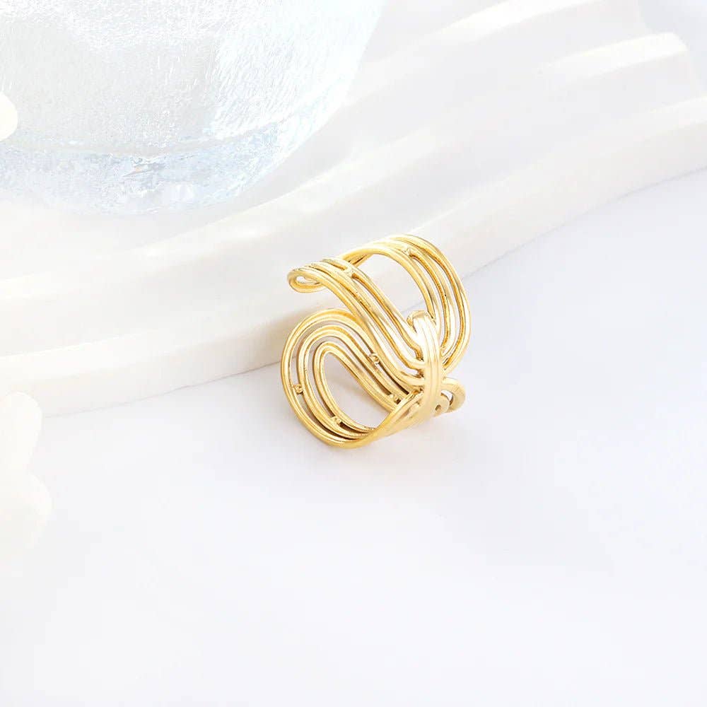 DUESTELLE ITALIA - Wholesale Cocktail/Statement Ring - LUMEN - Gold-plated stainless steel waterproof ring3