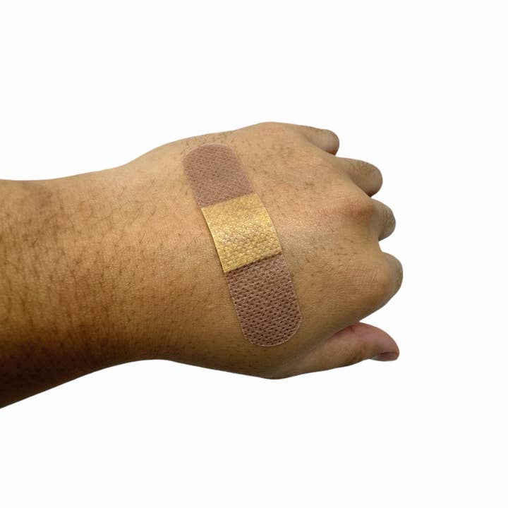 Tsyware - Wholesale Bandaids/Bandages - 100 Pcs Band Aids Adhesive Bandaids 15x70mm Flexible Fabric