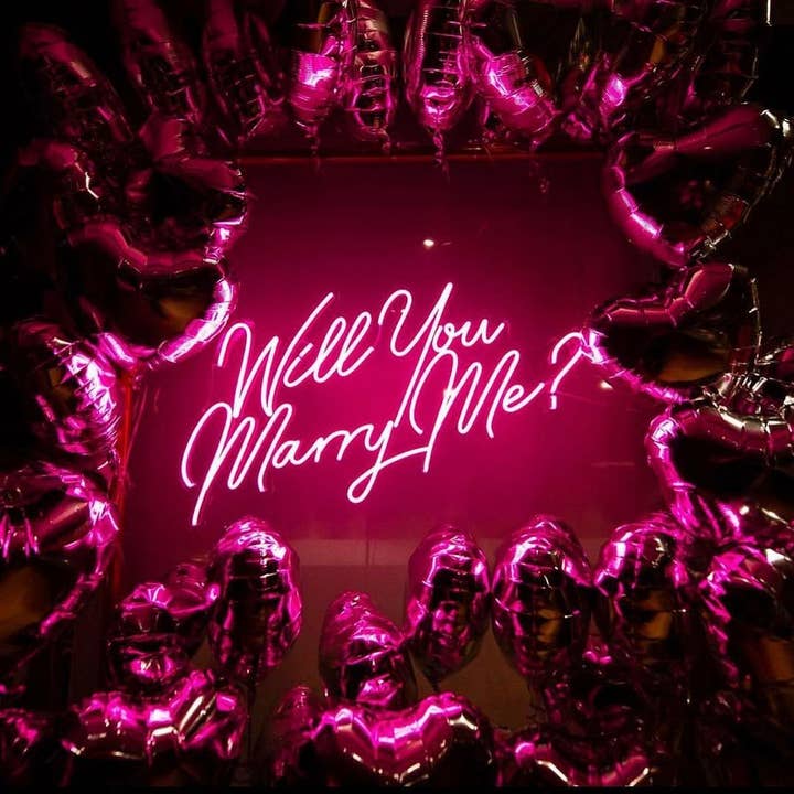 Vil du gifte dig med mig Neonskilte, Neonlys, LED neonskilte for for engroshandel hos Aoos Custom