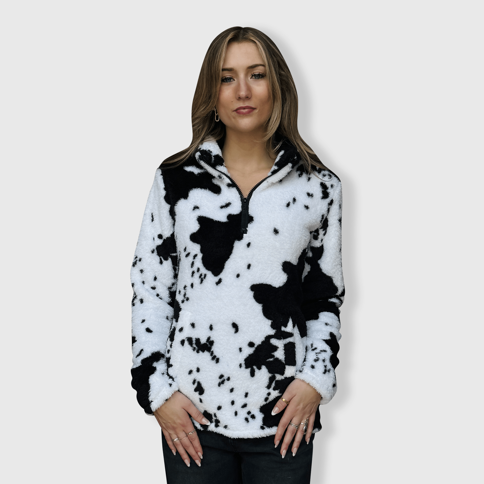 ILTEX Apparel - Vente Sweat-shirt – femme - pull sherpa noir et blanc à imprimé vache pour femmes1