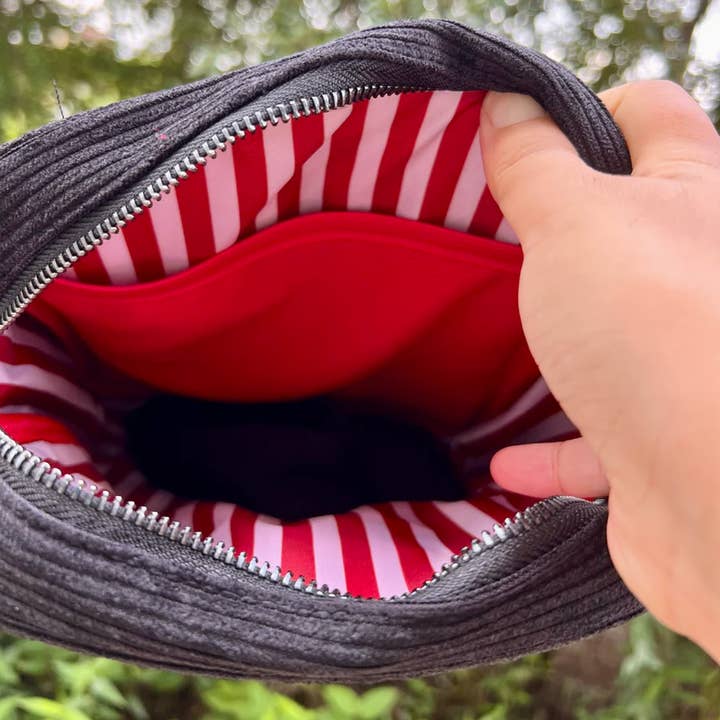 Mestiza Makes – Engroshandel Crossbodytaske - Dame – Klovn Frog Crossbody taske1