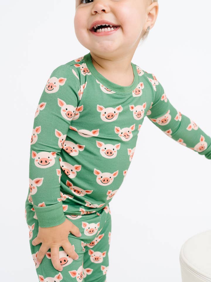 Little One Shop - Wholesale Lounge Set - Kids - Happy Piglets Bamboo Set7