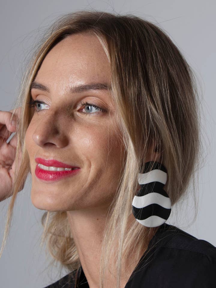 Night Doll Ohrringe für den Großhandel von DELAROSA STUDIO