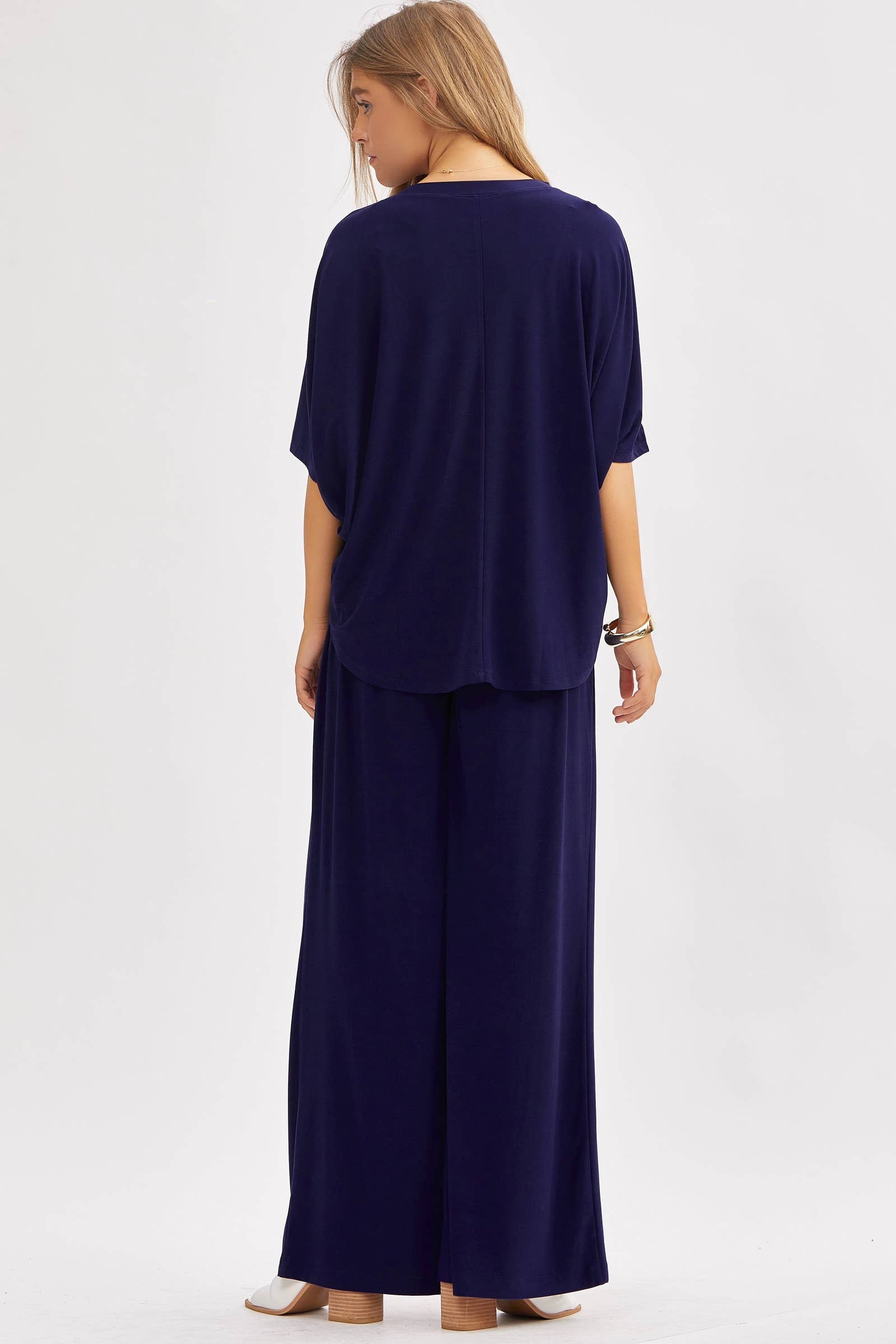 Dear Scarlett - Vendita all'ingrosso Completo top e pantaloni (NON loungewear) - Donna - Completo fluido con top ampio stile poncho e pantaloni larghi TRVSET-COASTAL9