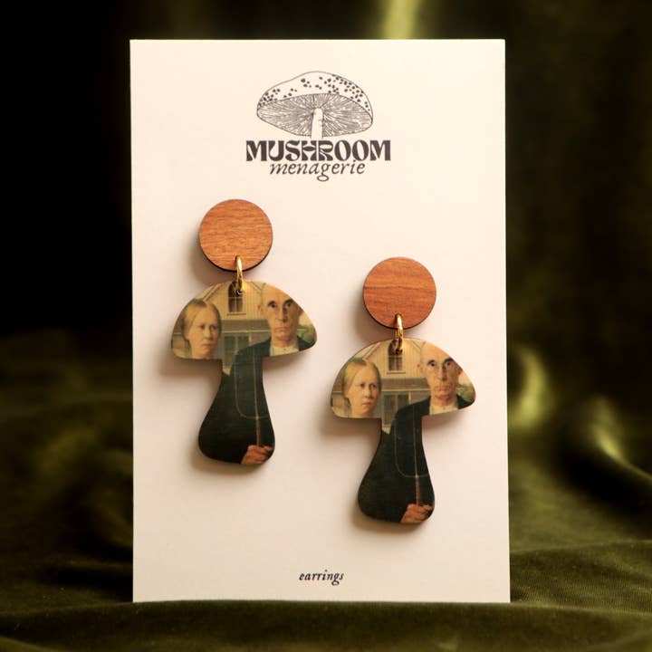 Orecchini Fine Art a forma di fungo per la vendita all'ingrosso da parte di Mushroom Menagerie