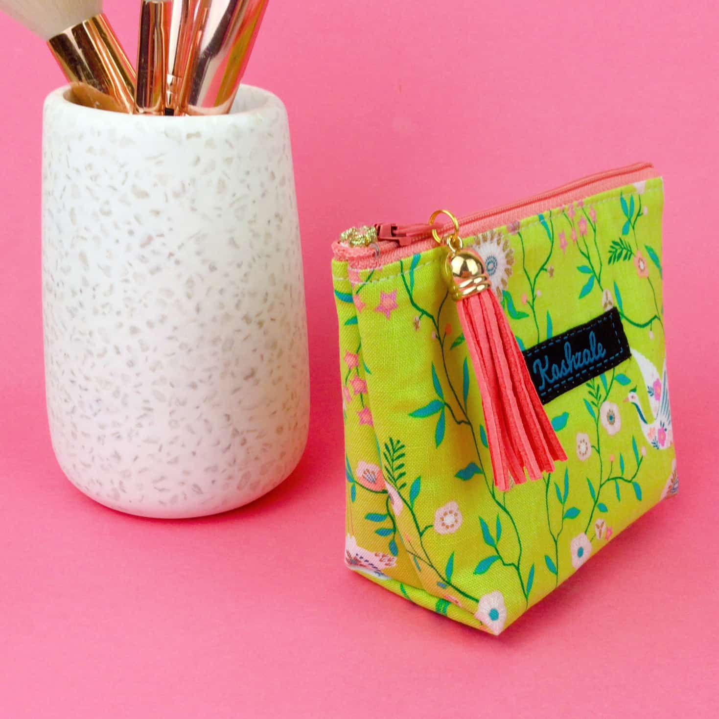 Kashzale Handmade Cosmetic Bags - Vendita all'ingrosso Borsa per trucchi/cosmetici - Borsa per il trucco piccola Lime Cranes. Borsa per il trucco piccola verde lime1