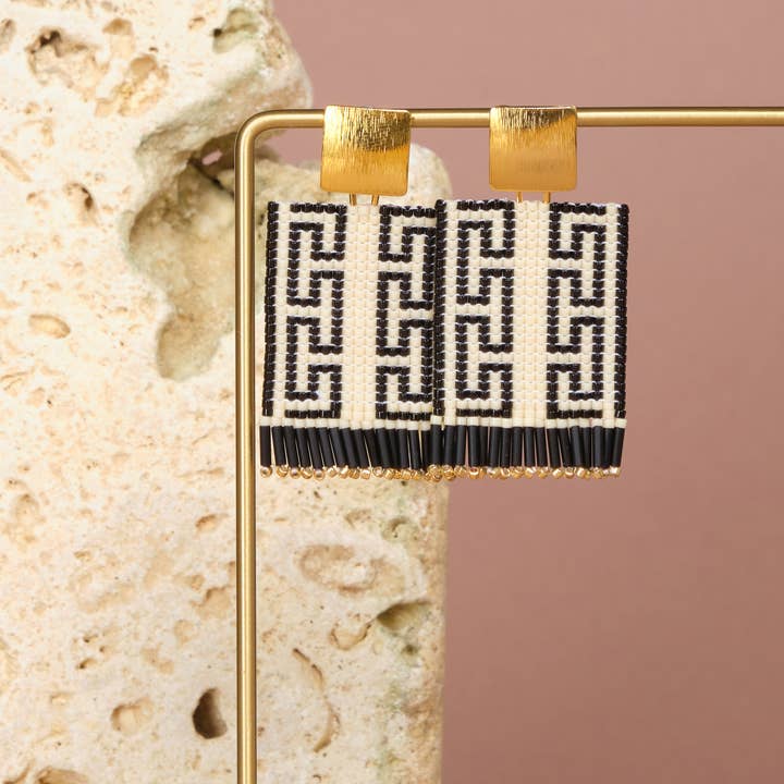 Mayana Designs Co - Wholesale Dangle Earrings - Beaded Handwoven Guajira Square Earrings (Cream/Black)