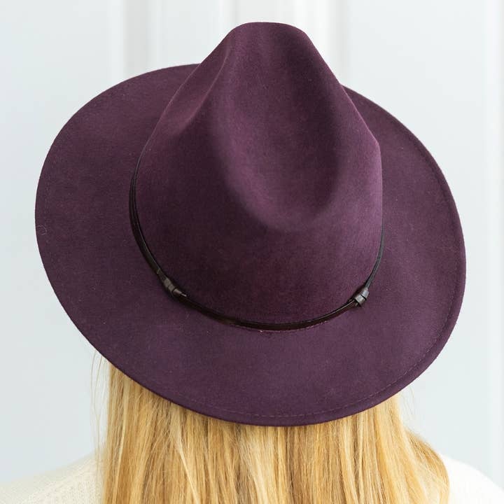 TRAVAUX EN COURS... - Wholesale Fedora - Women's - FELT HAT - leather band, sewn brim79