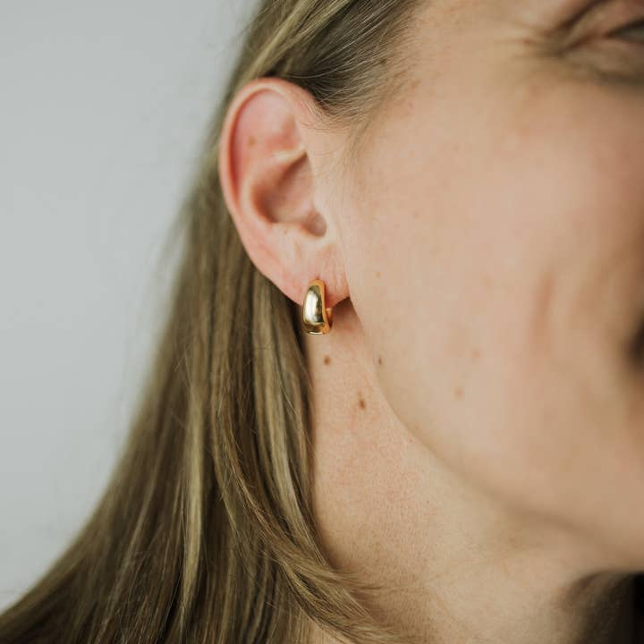 Sydney Rose Co. - Wholesale Hoop Earrings - Rosie Hoops5