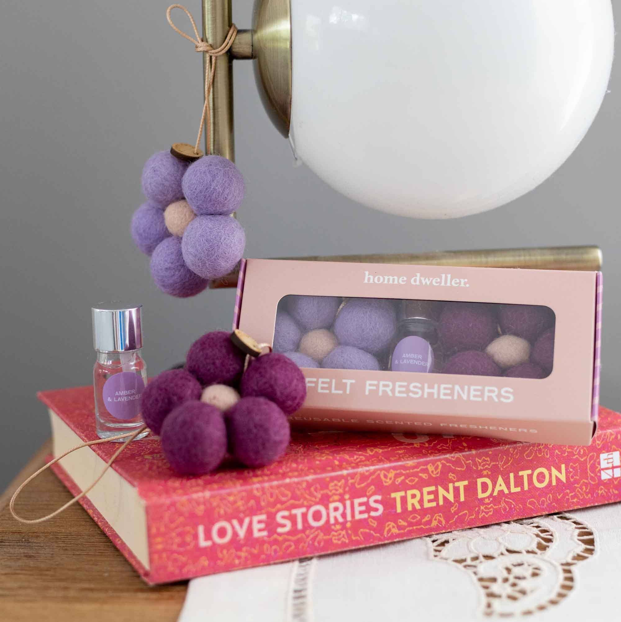 Home Dweller - Wholesale Air Freshener - Felt Flower Fresheners - Amber & Lavender6