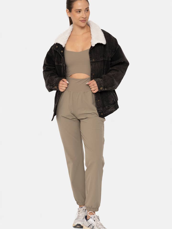 Mono B - Vendita all'ingrosso Giacca di jeans - Donna - Giacca in denim oversize con colletto sherpa