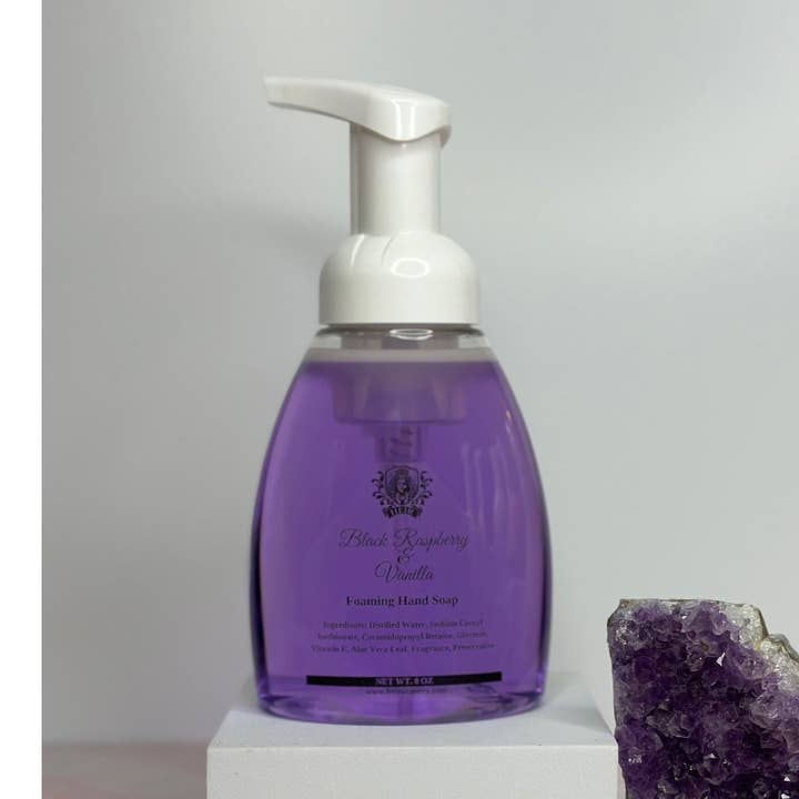 Schwarze Himbeer-Vanille-schäumende Handseife für den Großhandel von Heir Soapery