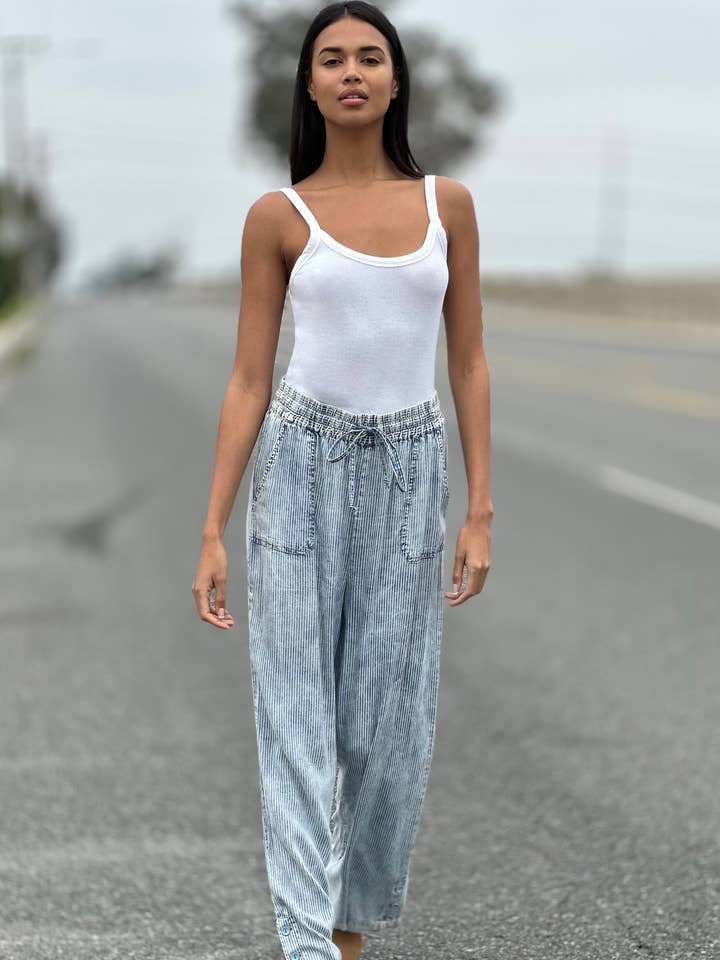 Pantalon en denim doux pour la vente par Billy T