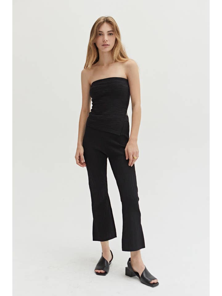 Black CT9063 - Camille Textured Bandage Knit Tube Top for wholesale on Faire