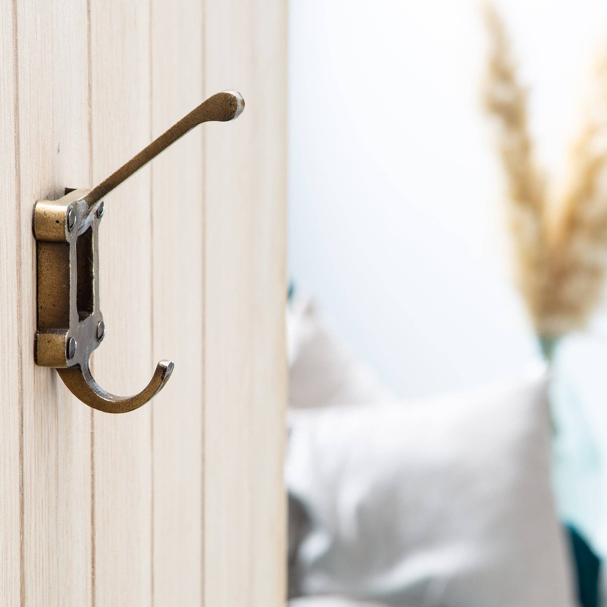 Rinkit Ltd - Vente Crochets muraux - Porte-étiquette arrière de fenêtre pour chapeau et manteau — 50 mm x 110 mm2