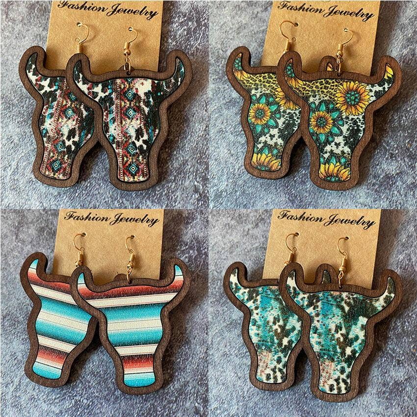 RabenBeads – Großhandel Ohrhänger – Handgefertigte Sonnenblumen-Ohrringe aus Holz mit Kuhkopflünette9