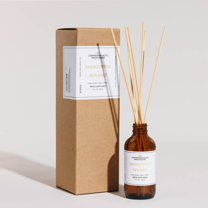 Diffuseur de roseaux - Eucalyptus + Sel de Mer pour la vente par Commonwealth Provisions