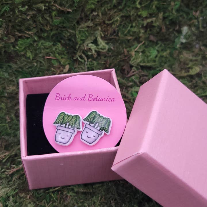 Handmade nickel free Kawaii inspired philodendron earrings for wholesale by Brick and Botanica