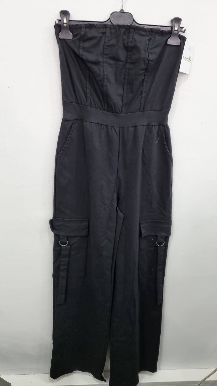 LES GRENOUILLES DU MARAIS – wholesale Jumpsuit - Dam – M8205 stretchig bustier-jumpsuit för kvinnor med axelband2