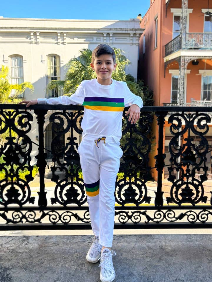 Ensemble de pyjama rayé pour enfants - Blanc pour la vente par Mardi Gras Creations