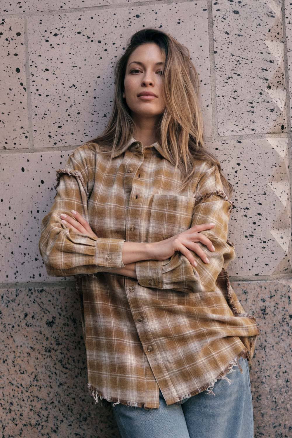 Promesa USA - Wholesale Button Down Shirt - Women's - Plaid Flannel Oversized Raw-Edge Pocket Shirt4