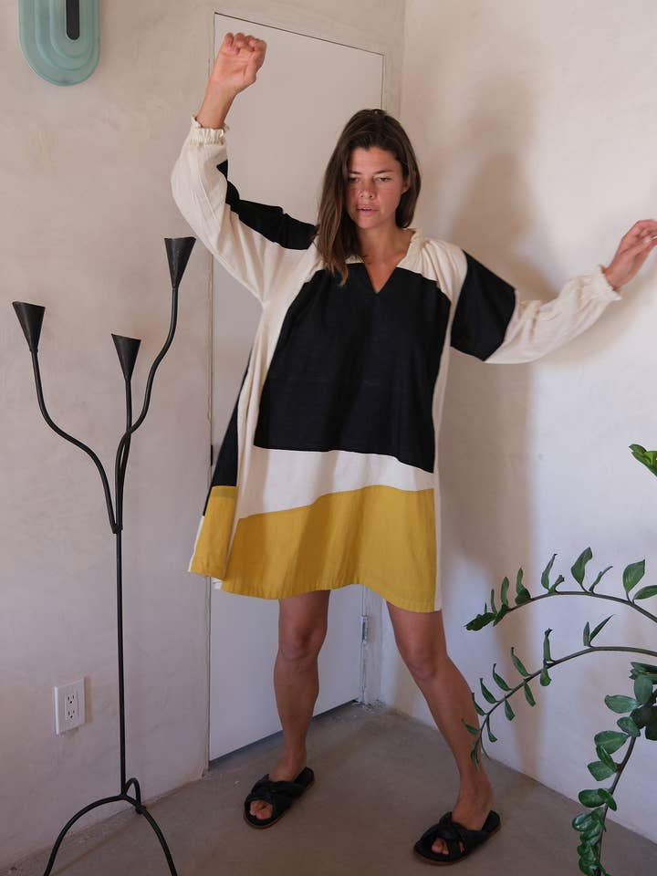 Pride of Crow kort kjole for engroshandel hos World of Crow llc