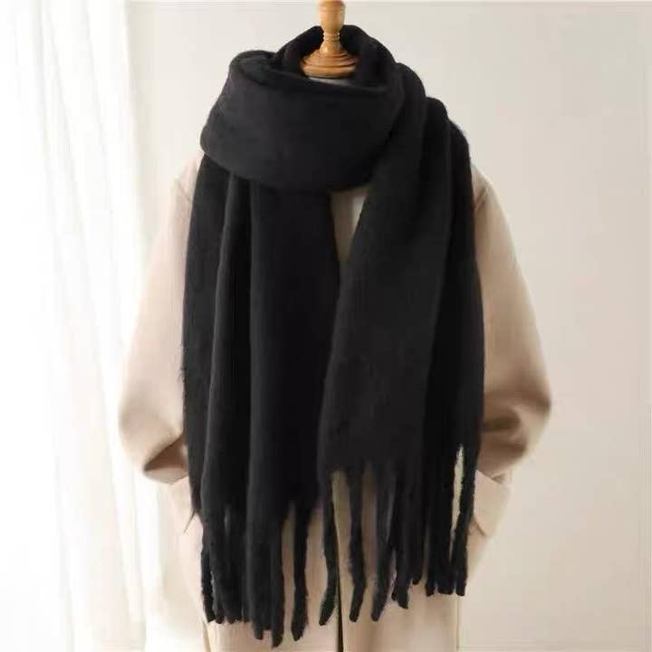 LINETA - Wholesale Scarf - Women's - HH-209 Solid scarf with large fringe11