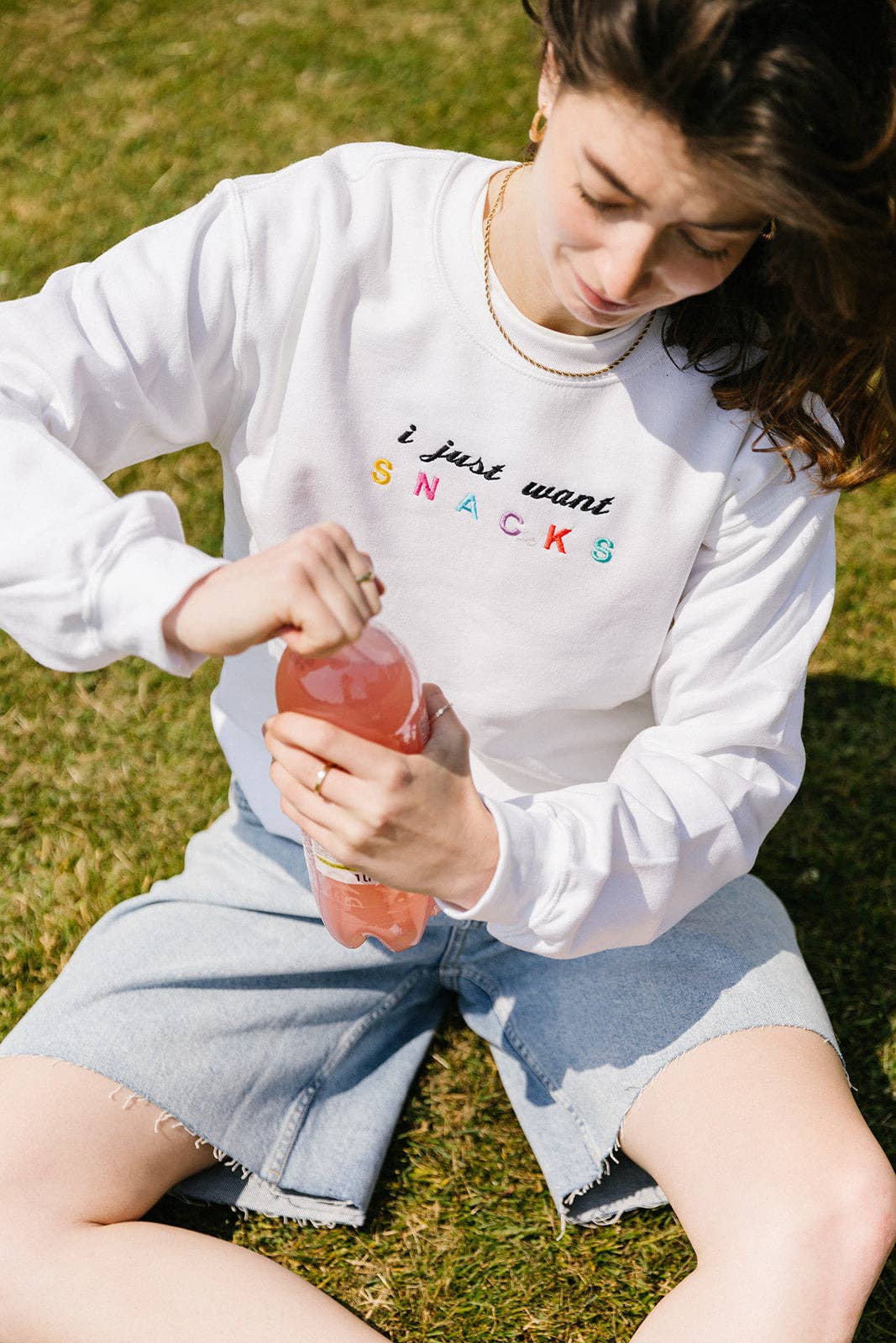 Limpet Store - Vente Sweat-shirt – femme - Sweat-shirt brodé « I Just Want Snacks »7