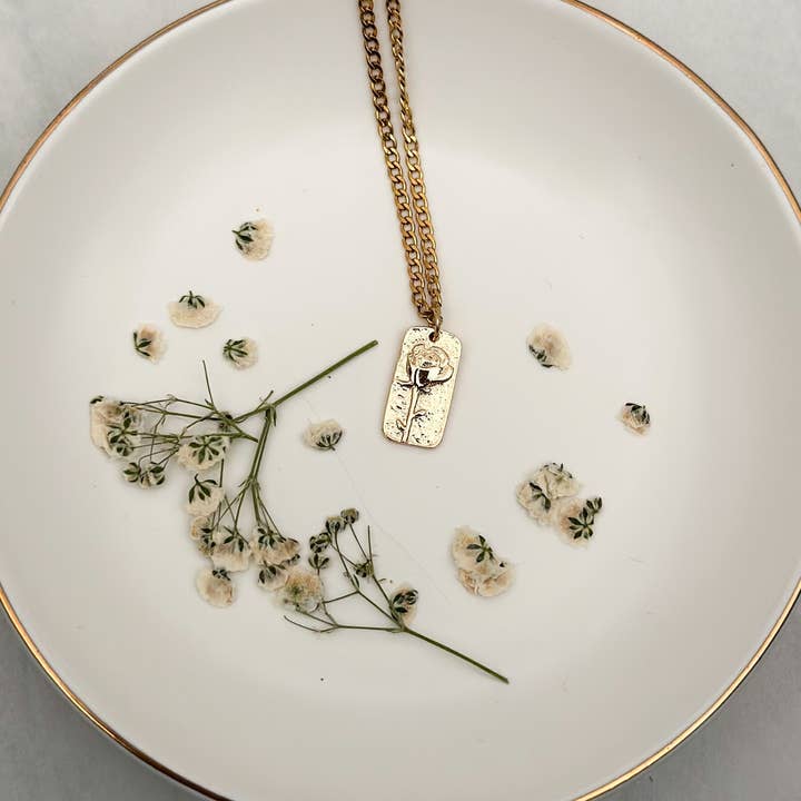 Daisy Mae and Company - Wholesale Pendant/Charm Necklace - Gold Flower Necklace4