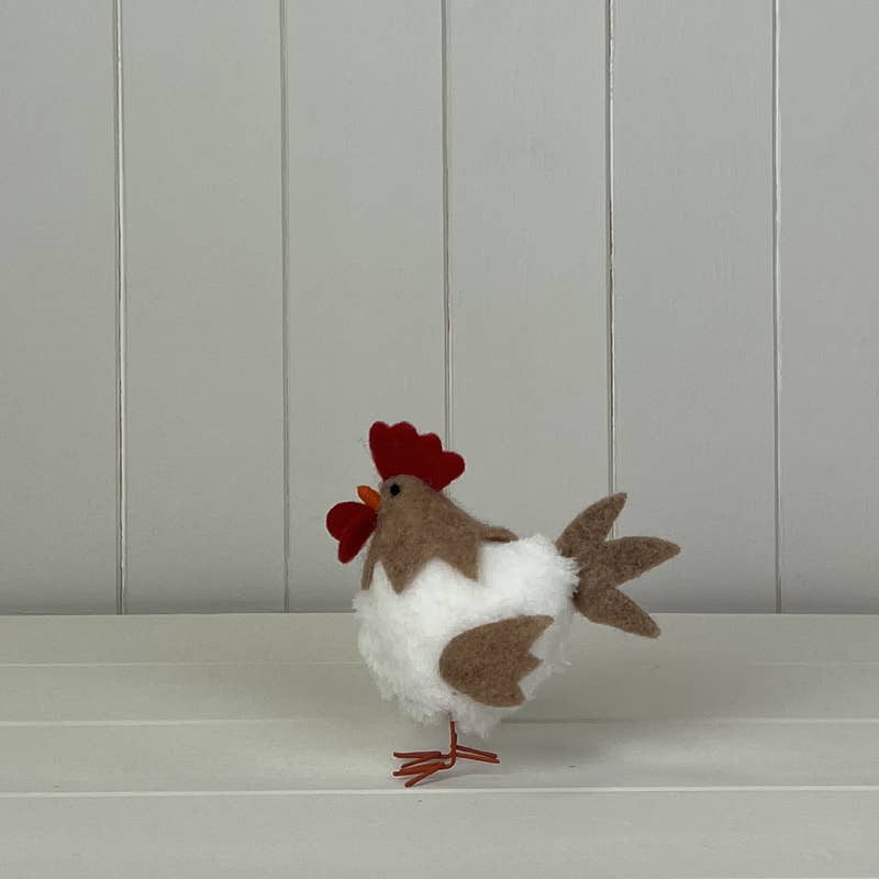 Satchville - Wholesale Decorative Figurine - Beige And White Chicken0
