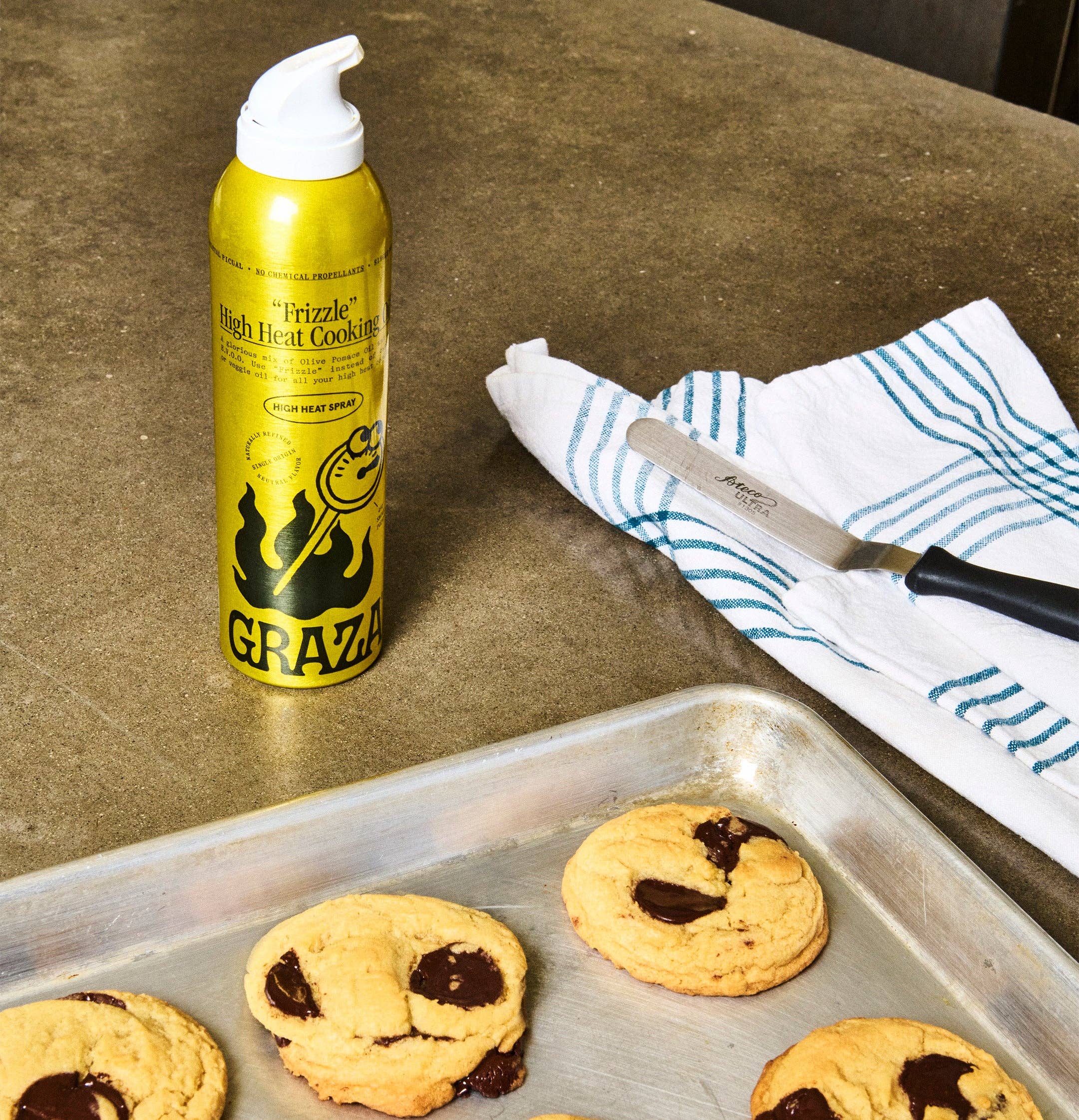 Graza - Wholesale Olive Oil - “Frizzle” Spray 3