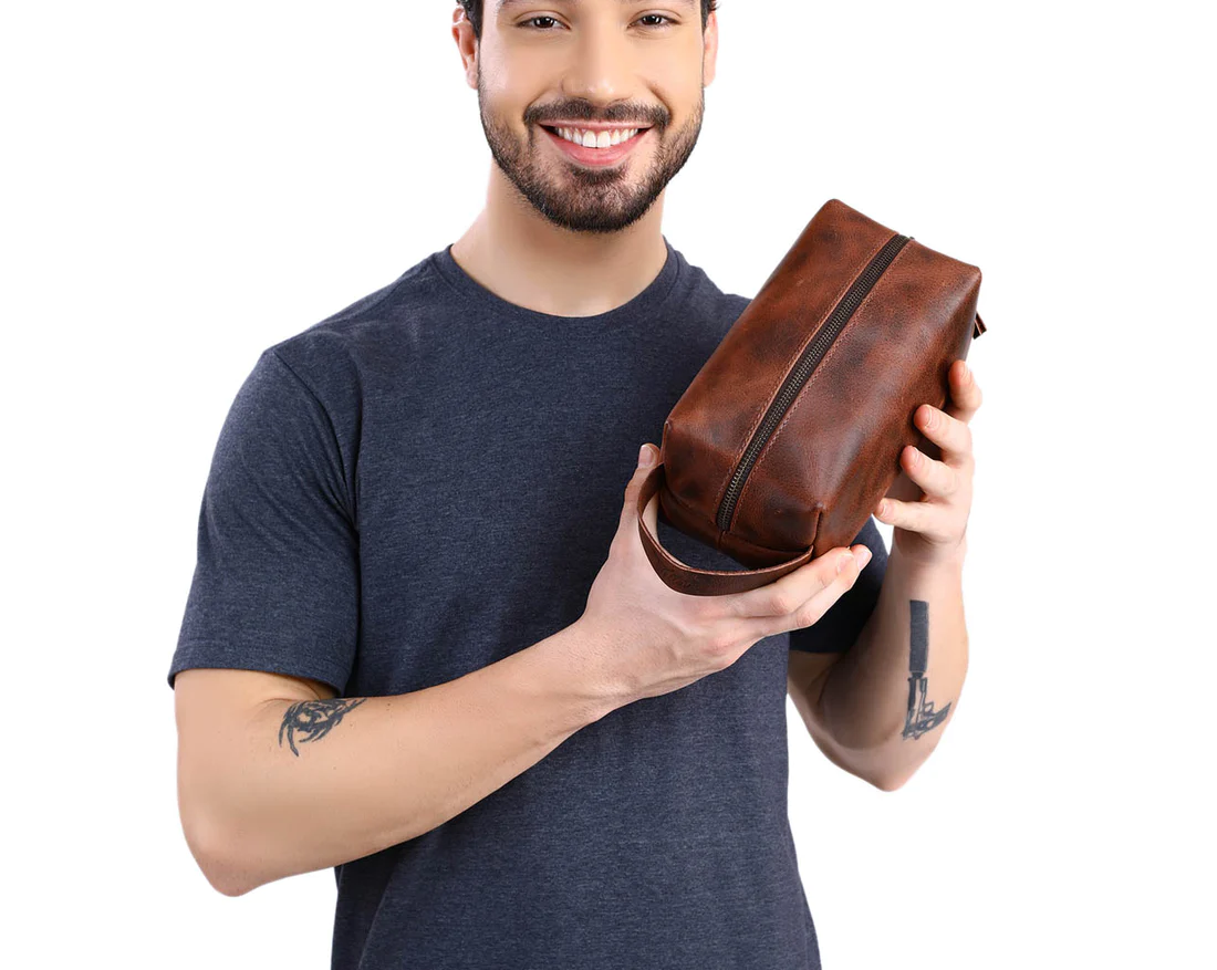 VELLAIRE - Wholesale Toiletry Bag - Men's - Mens Leather Toiletry Bag | LB12