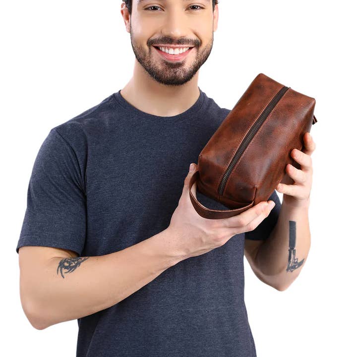 VELLAIRE - Wholesale Toiletry Bag - Men's - Mens Leather Toiletry Bag | DB27