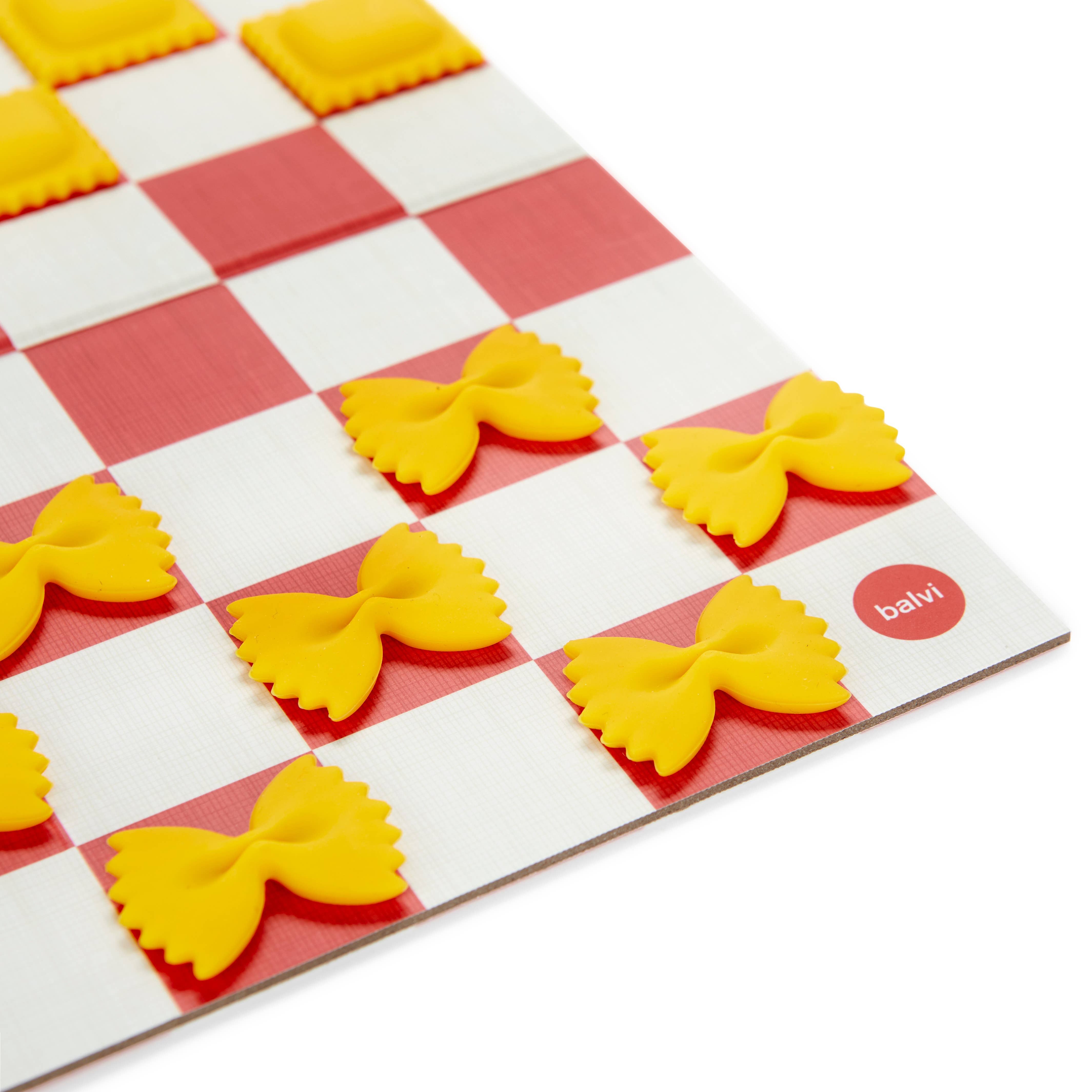 Balvi – Großhandel Brettspiele – Brettspiel Checkeroli mit Spielsteinen aus Kunststoff und Pappe10