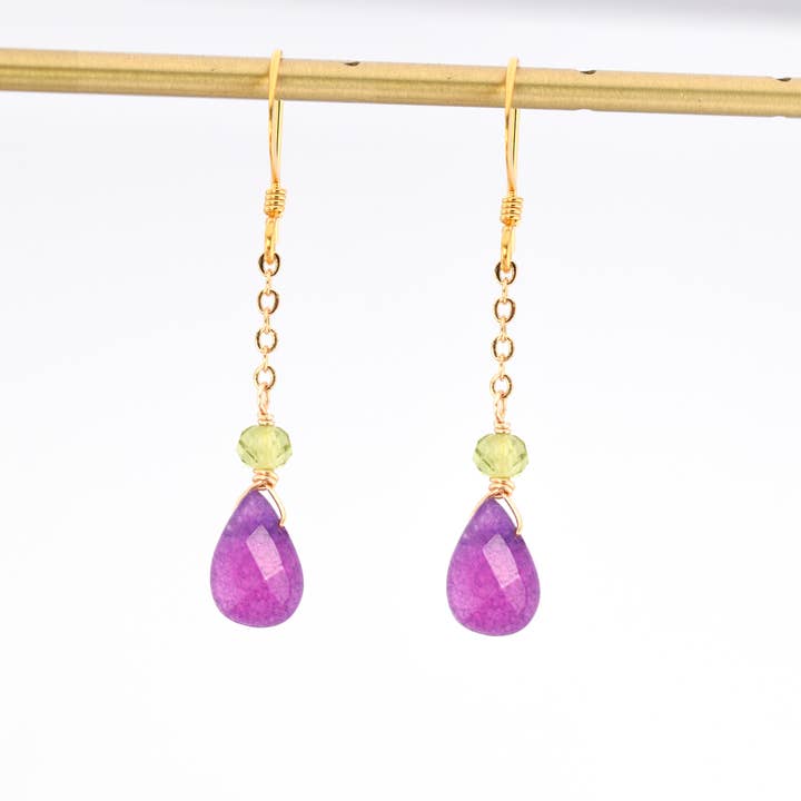 Violett-Limetten-Kettenohrringe für den Großhandel von Edgy Petal Jewelry
