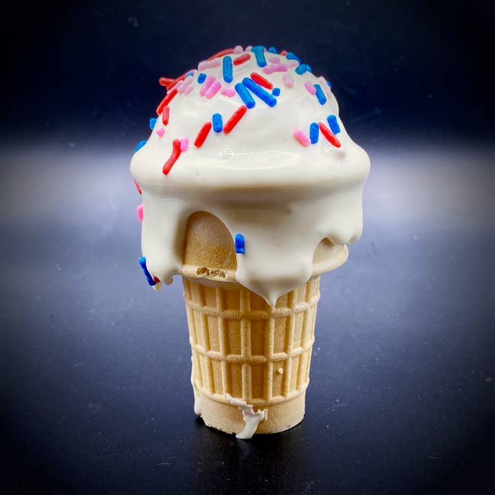 RKR Biscuits - Wholesale Pet Treats - Dog - Pupper Cake Cone Organic Dog Cookie