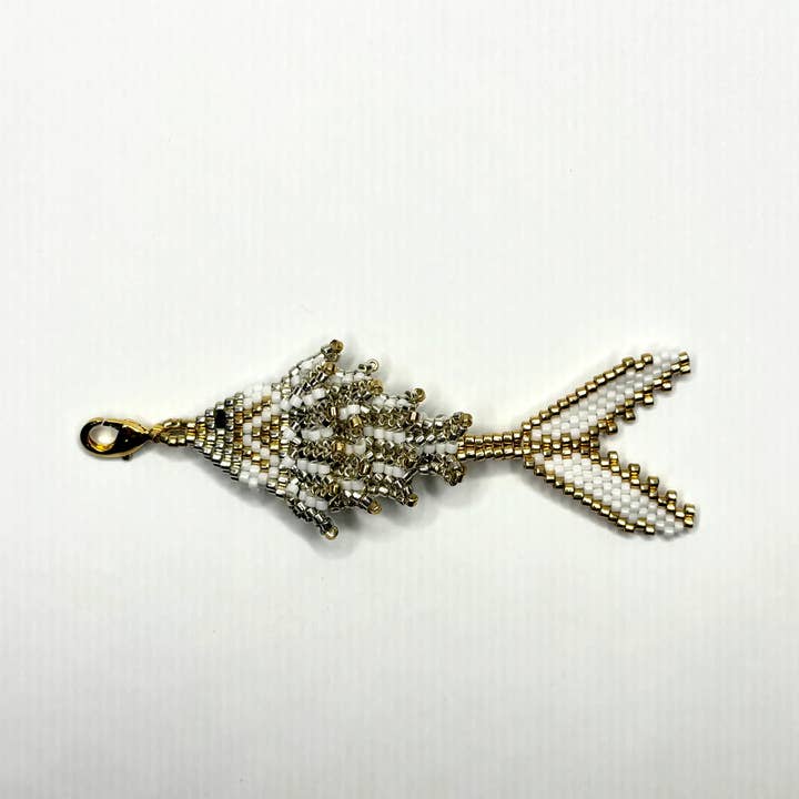 Bellalu Jewelry and Accessories - Wholesale Pendant/Charm Necklace - Murano Fish Shape Necklace9