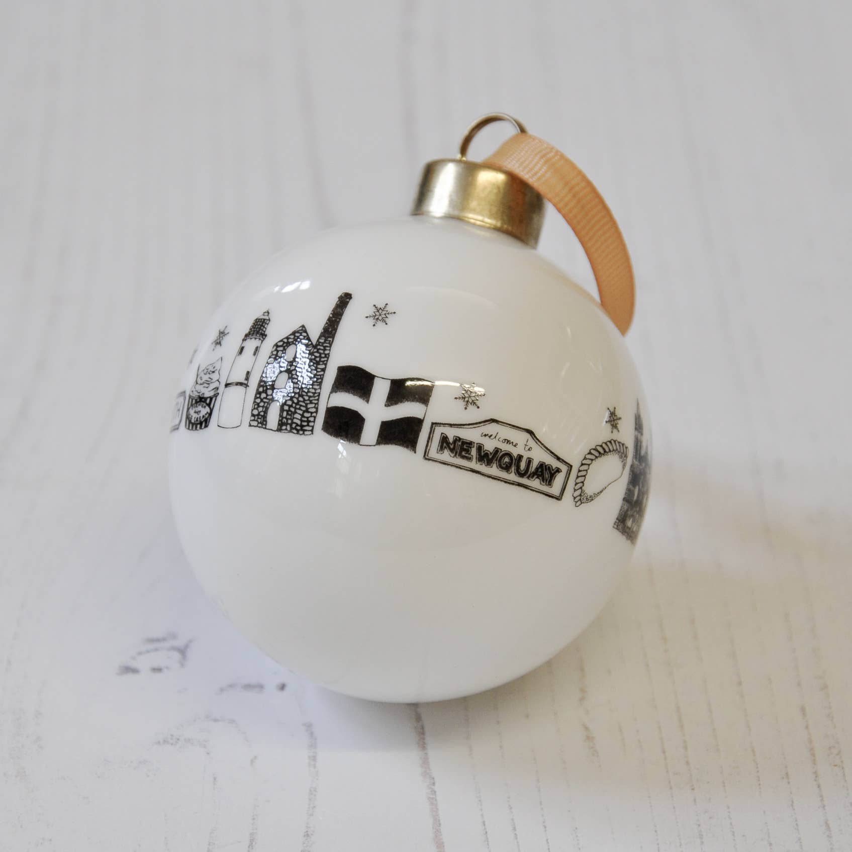 Martha Mitchell - Wholesale Ornament - Cornwall Christmas bauble1