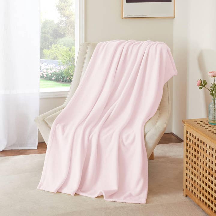 home mart goods - Wholesale Throw Blanket - 50" x 60" Super Soft Plush Cozy Warm Throw Blankets