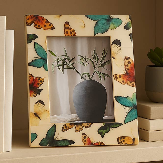 Sagebrook Home - Wholesale Picture Frame - Photo Frame - Ivory Wood Butterflies, 5x7 in.0