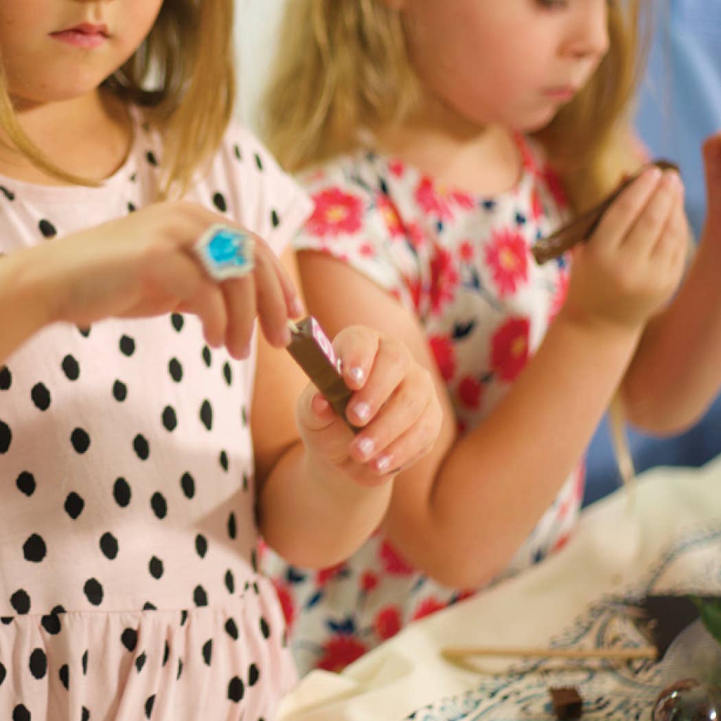 Let Them Eat Candles - Wholesale Cake Candle - LTEC Single - Circle Swirls (Milk)5