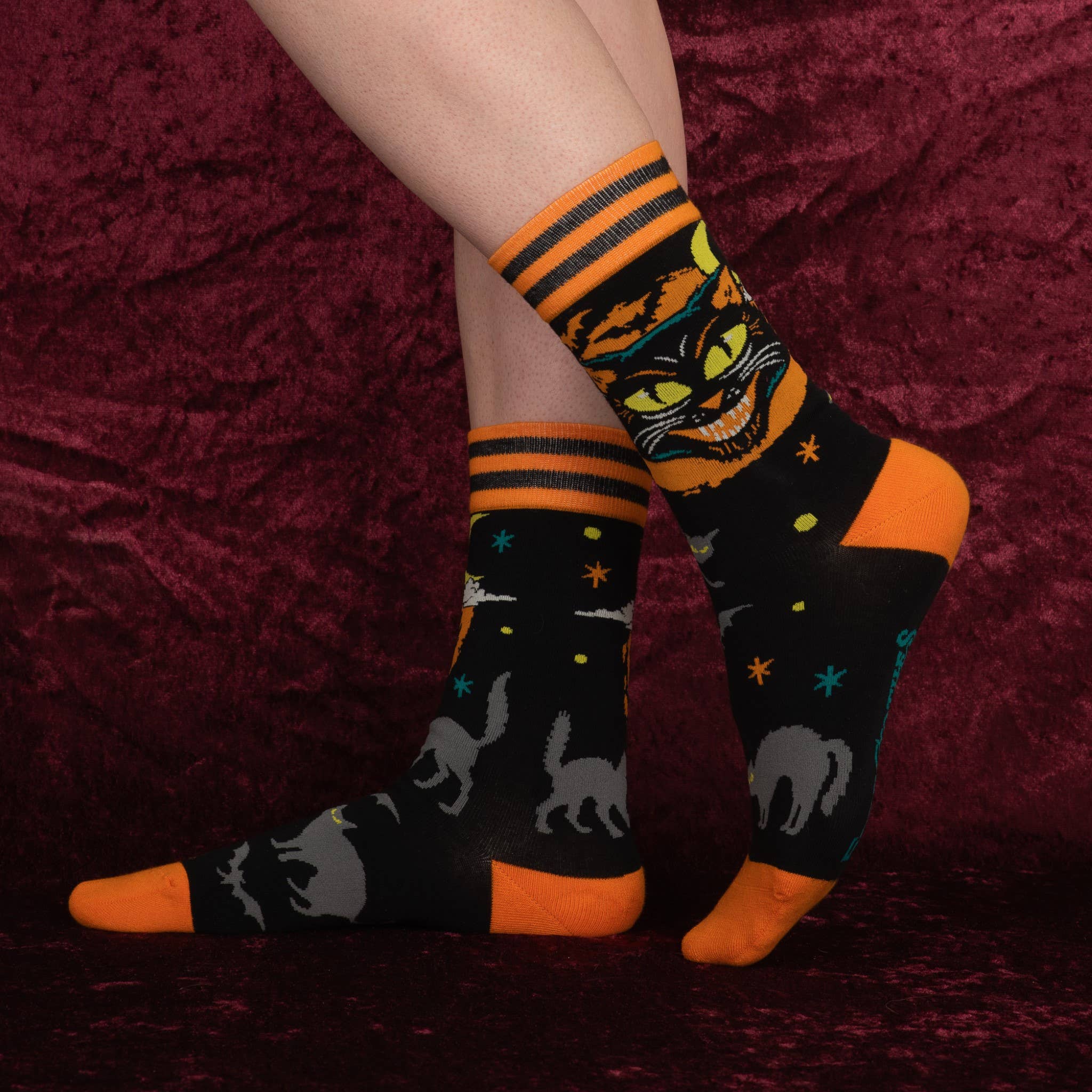 FootClothes LLC - Vente Chaussettes – unisexe - Chaussettes montantes vintage avec chat noir5