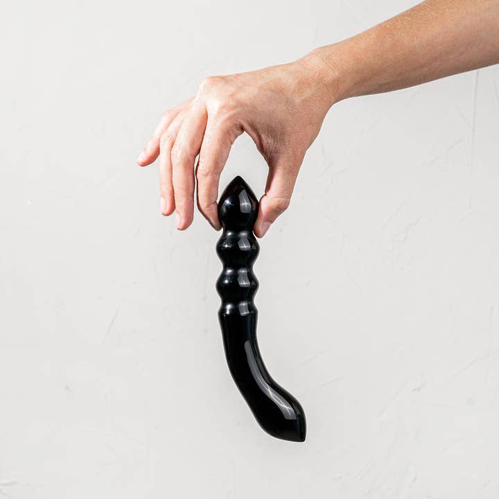 Yoni Pleasure Palace - Wholesale Sex Toy - The Black Mamba