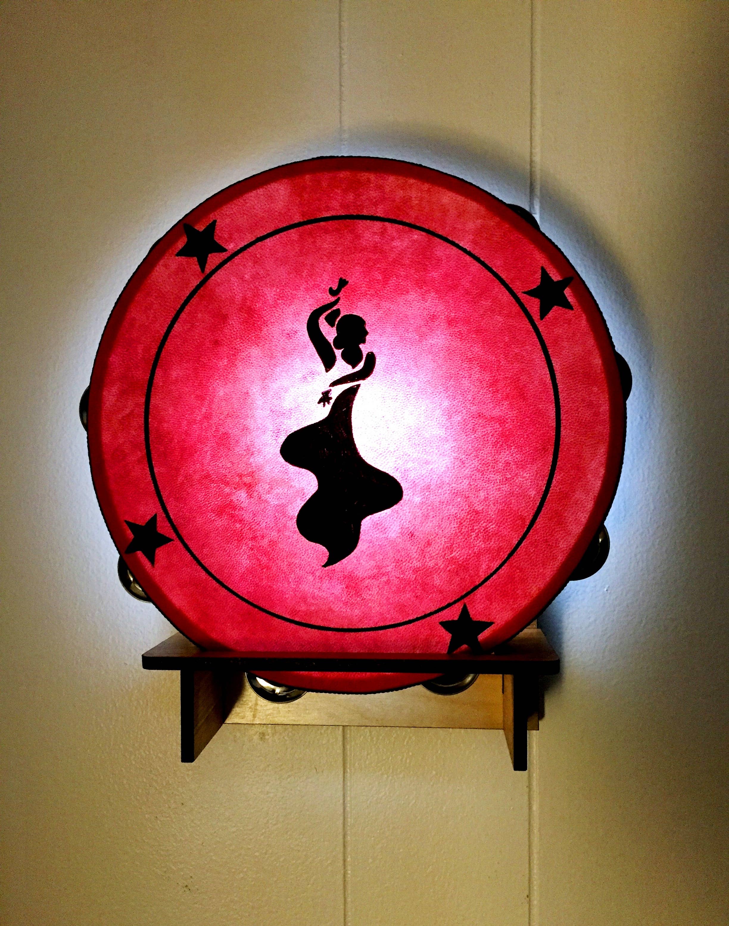 inRhythm - Vendita all'ingrosso Scultura - Tamburello flamenco da 10" con espositore illuminato opzionale2