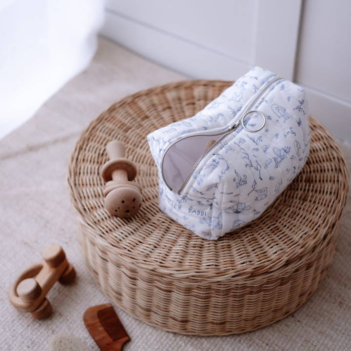 Atelier Babbi - Wholesale Diaper Bag - Baby - Diaper Pouch - Toile De Jouy / Blue1